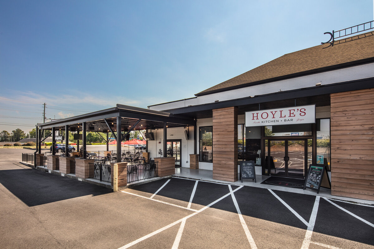 HOYLE'S RESTAURANT AND BAR-005