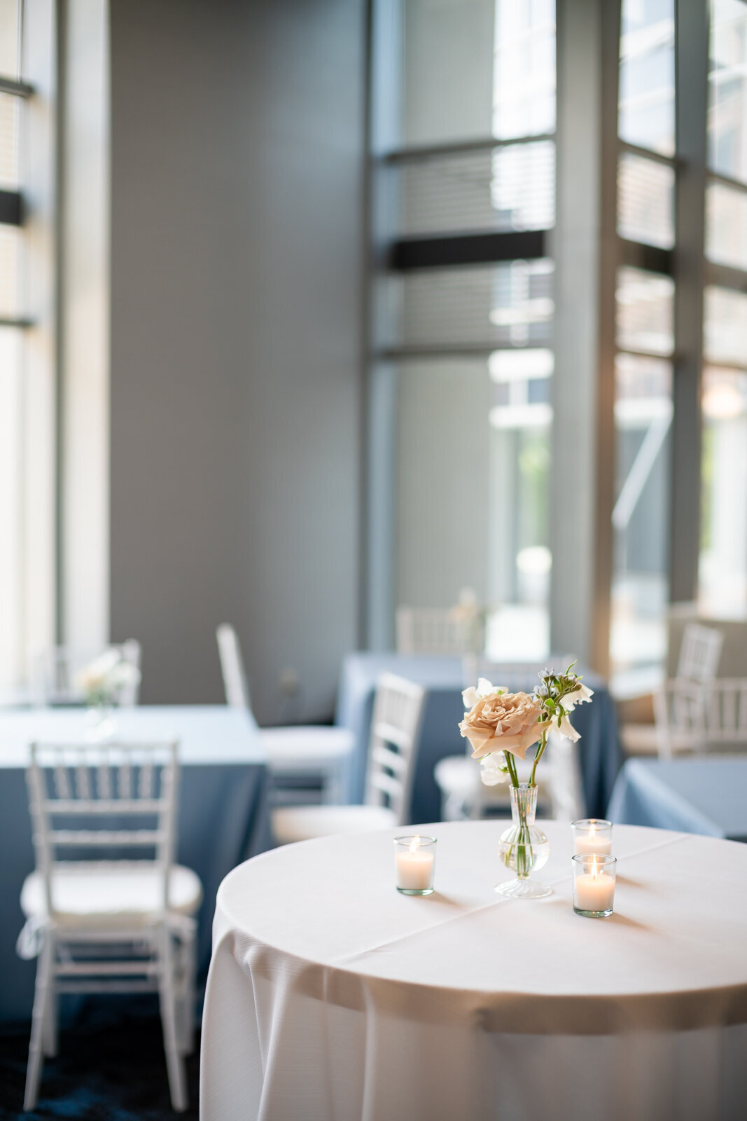 Grand Rapids Wedding Photographer JW Marriott682