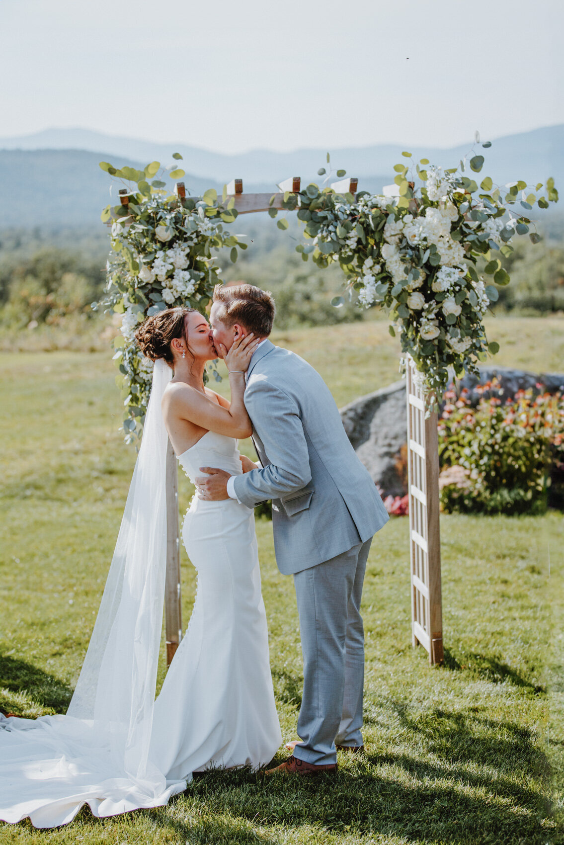 Public House on Page Hill-Tamworth New Hampshire-Wedding-New England Wedding Photographer-Boston-English Speaking Destionation Wedding Photographer-2802