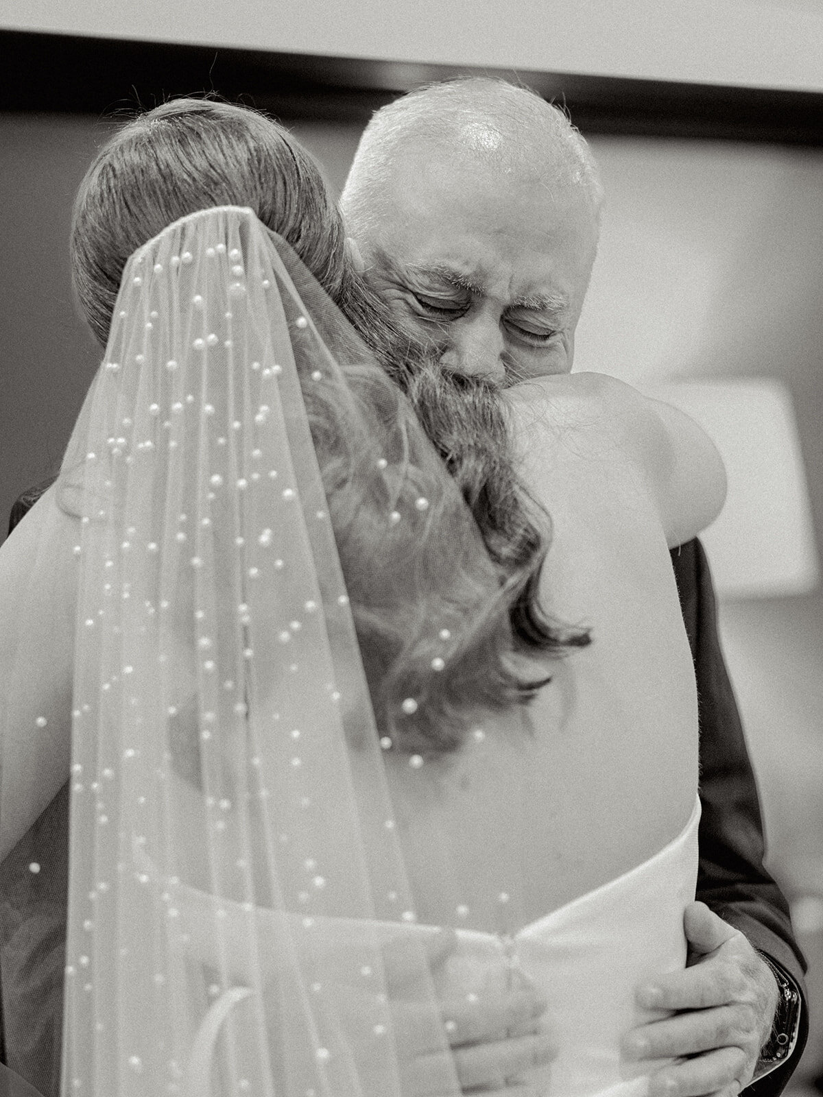 2024-04-20_Vittoria+NicholasBertlingWedding_MollyMurphyPhotography-17