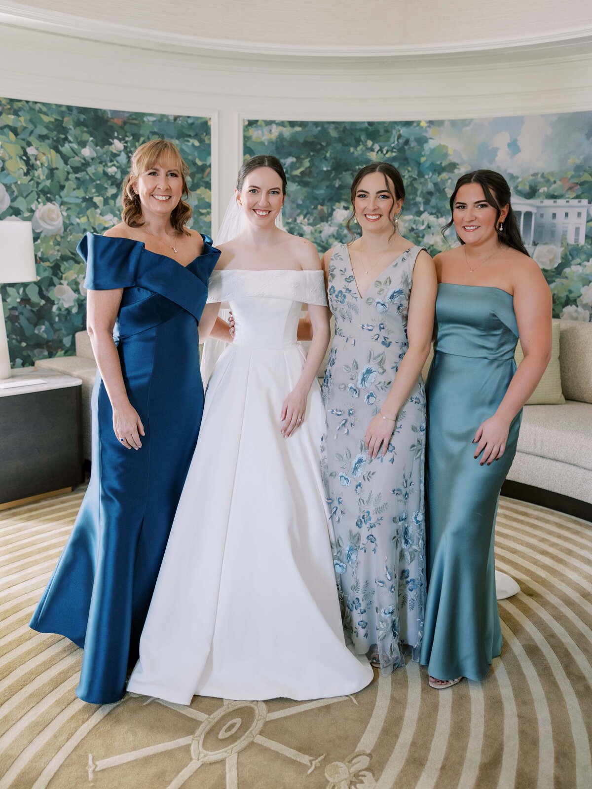 Danielle-Defayette-Photography-The-Willard-Wedding-DC-108