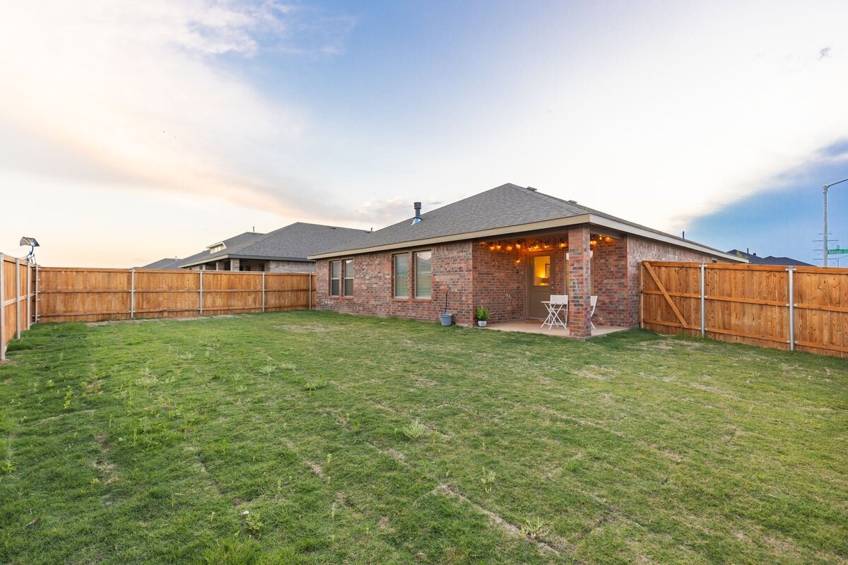 32_806 Hideout-0872-HDR