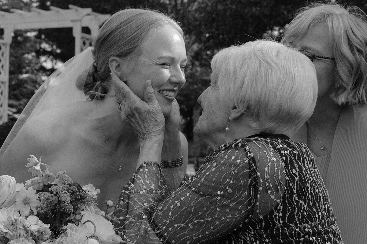 Winnipeg-Wedding-Photographer-8