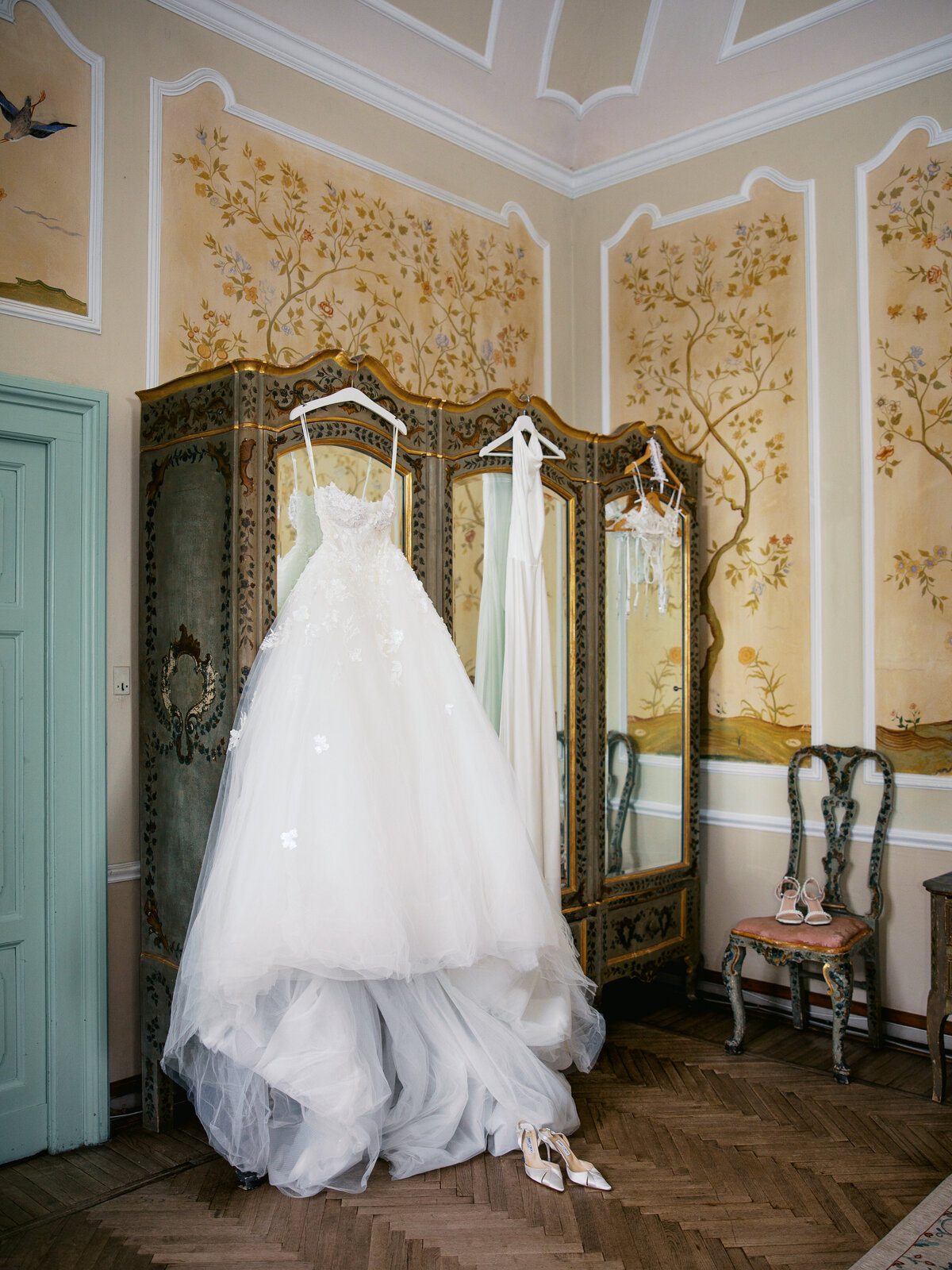 Luxury-Destination-Wedding-Italy-Villa-La-Torre-Di-Pila-Bre-Jane-Photography-Film-008