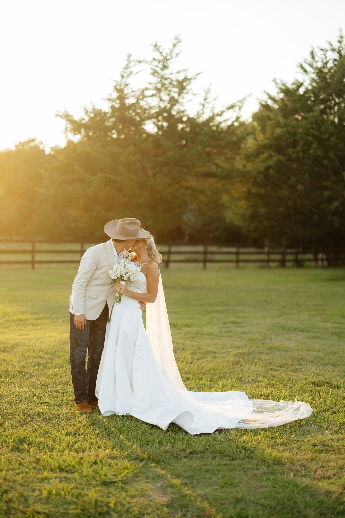 MIAHAVELKAPHOTO-THIBODAUXWEDDING-588