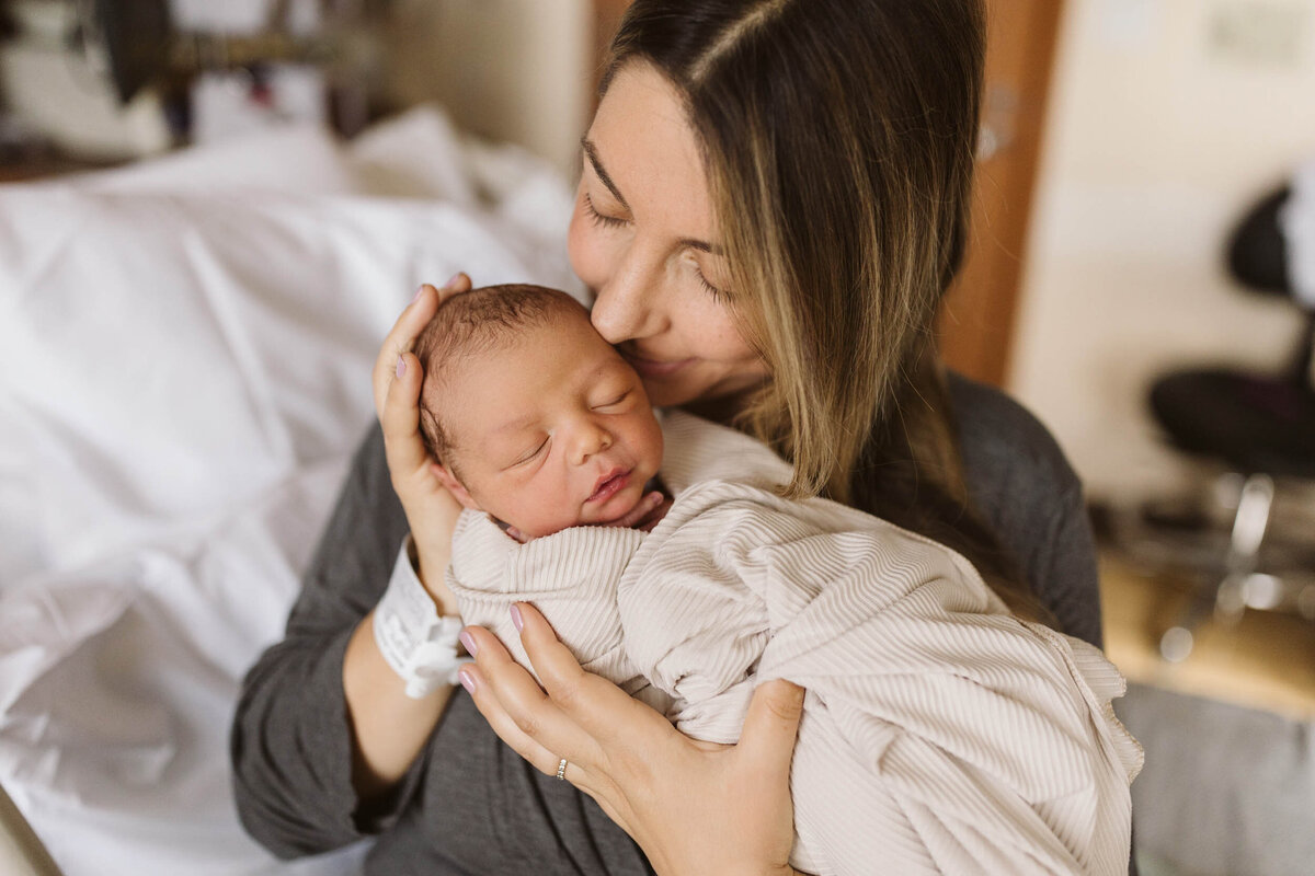 Bay-Area-CA-Newborn-Photographer-Miles1