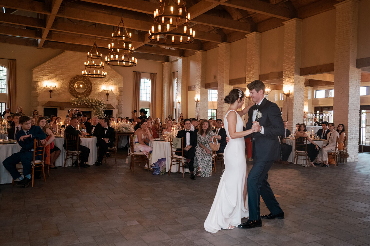 Early-Mountain-Vineyard-Wedding-by-Kiyah-C-Photography-Emma-Rye-774