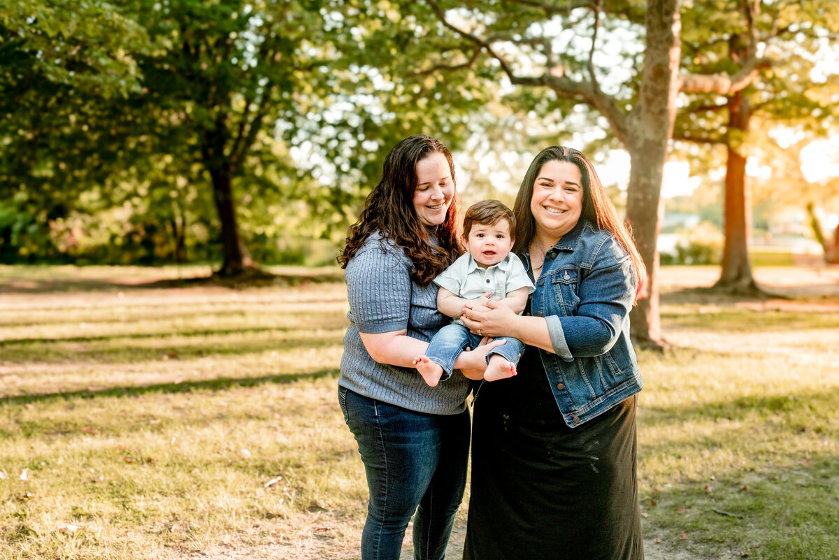 Brookwood Hall Park-Moms with toddler
