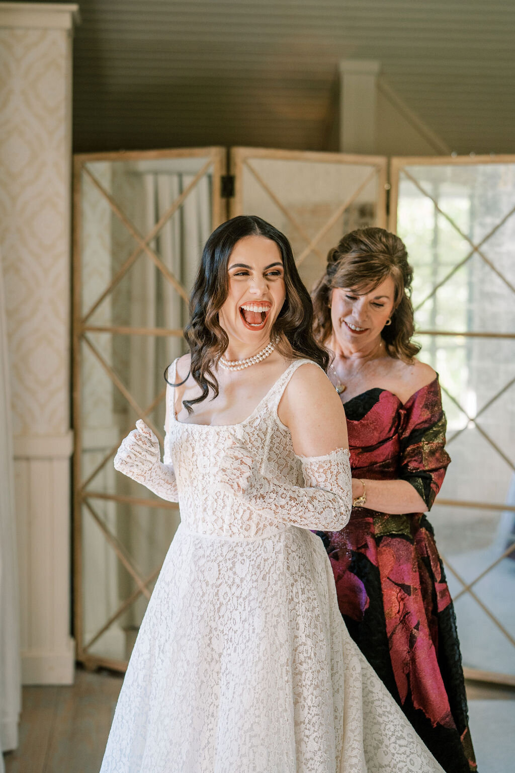 Jess&Christian_PippinHillWedding_SneakPeek-14