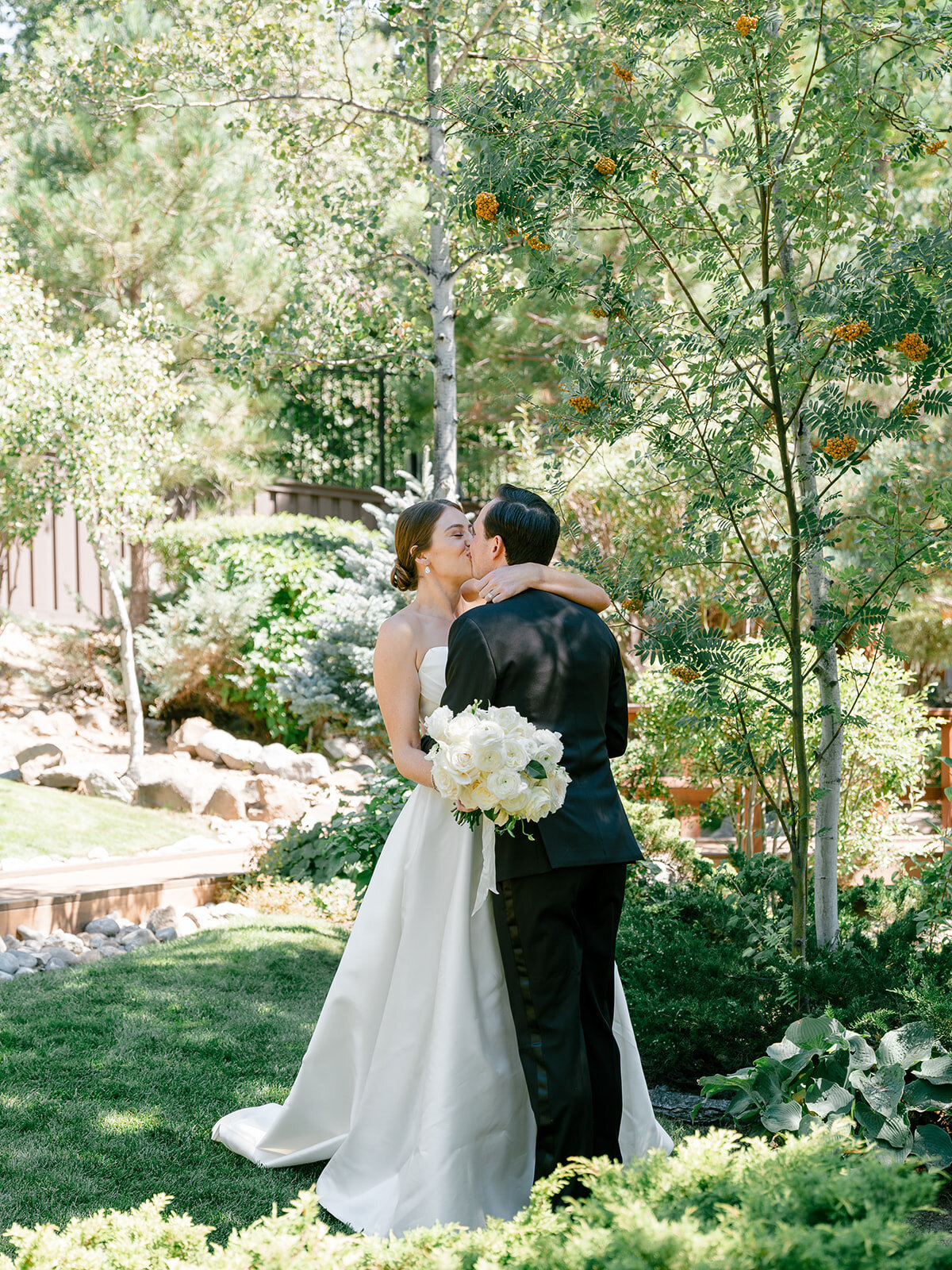 hyatt-tahoe-wedding-napa-photographers-thedejaureguis-0051