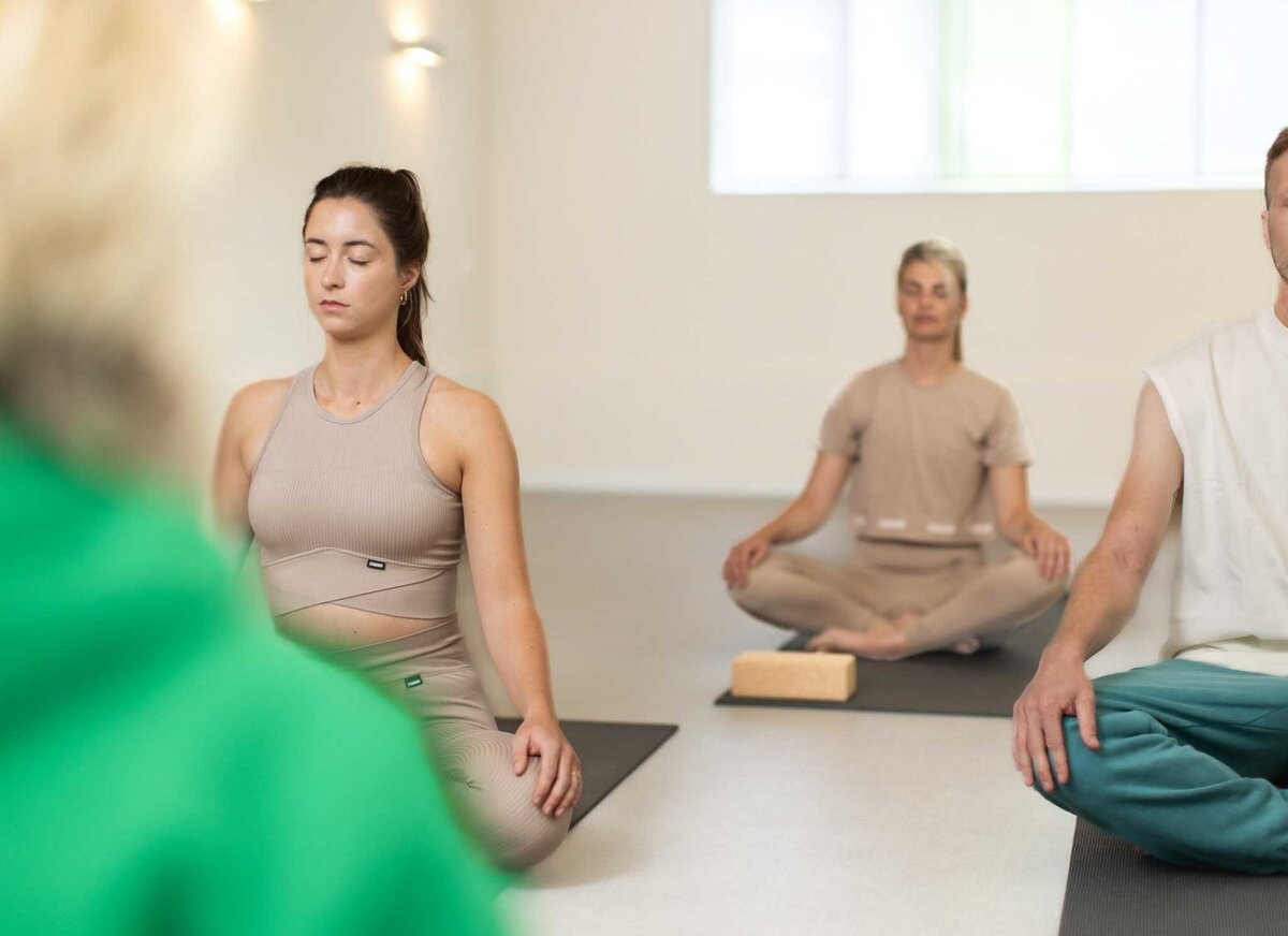 het team van yogastudio bam lifestyle in enschede