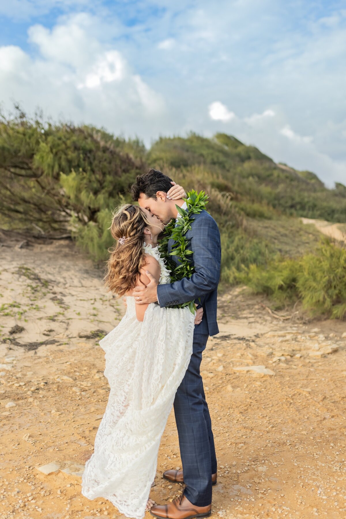 Emotional ceremony moment with Kauai wedding photography