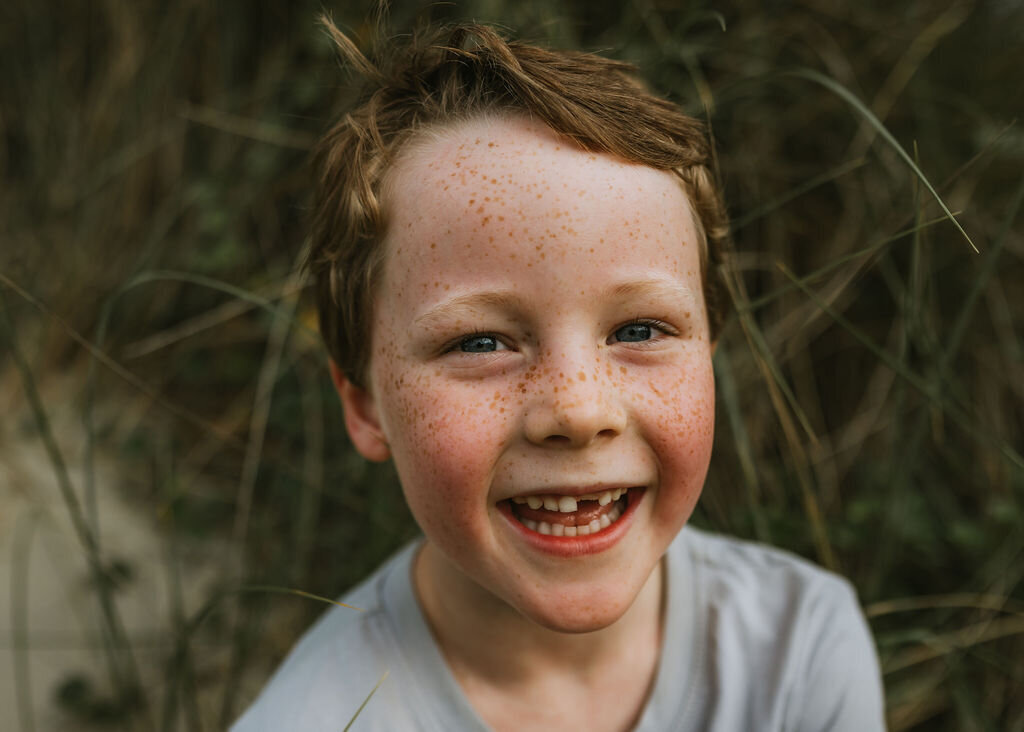 bushland-family-photo-byron-bay