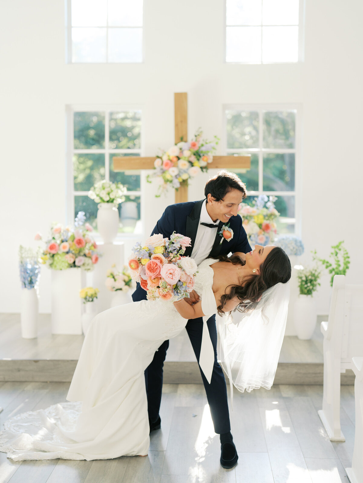 addison-woods-wedding-bouquet-the-lilee-cottage7