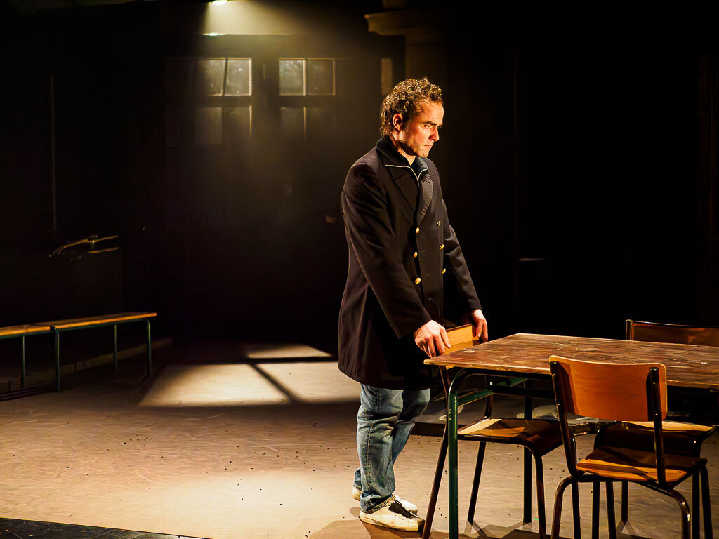 L'ECLIPSE Générale mise en scène Leslie Bernard, Matthias Jacquin ©Marie Charbonnier-102