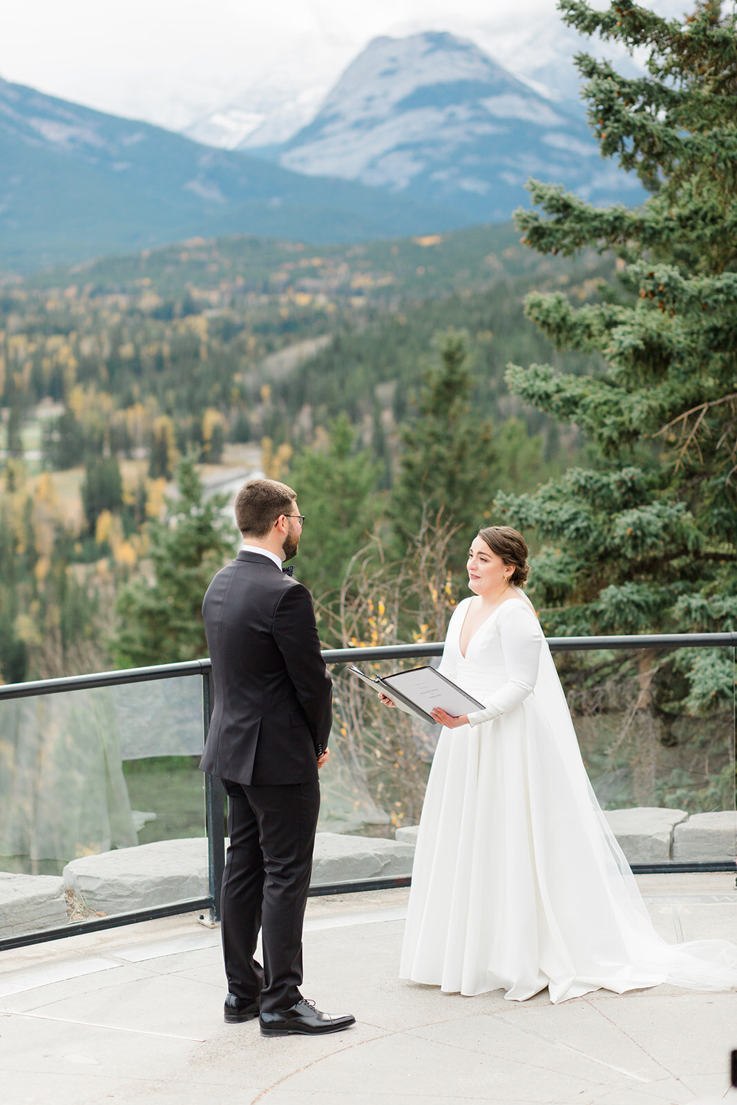 Best-Wedding-Photographer-Calgary