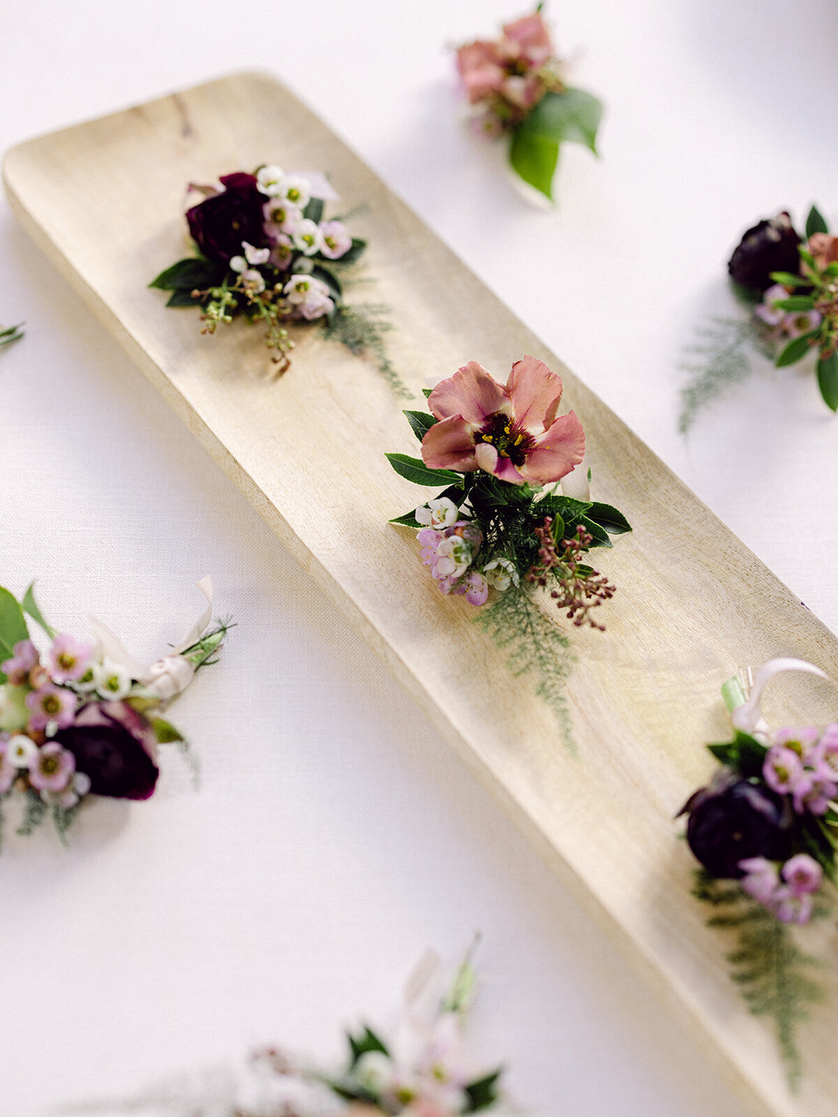 E&B WED  23_ 97