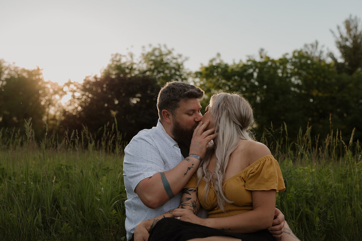 scott-county-state-park-engagement-Kaitlin-steven-sunset-3