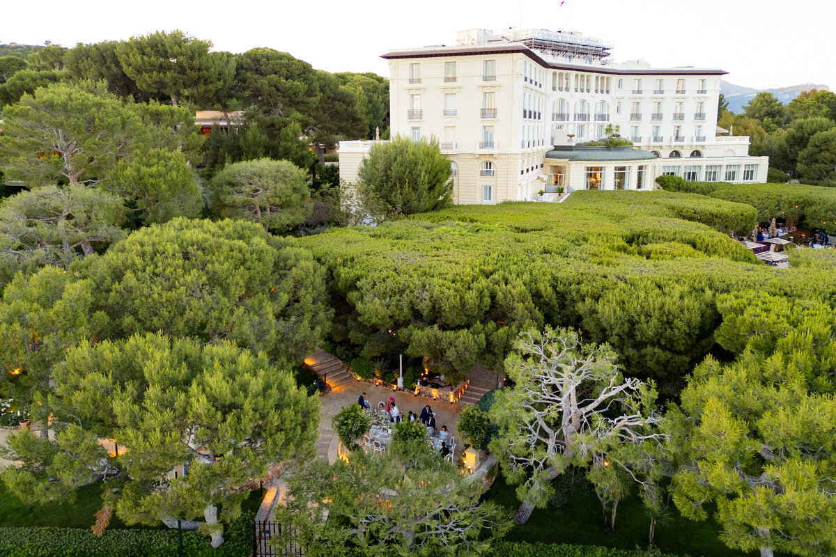 Elegant Wedding Cake at Grand Hotel du Cap Ferrat, A Four Seasons Hotel