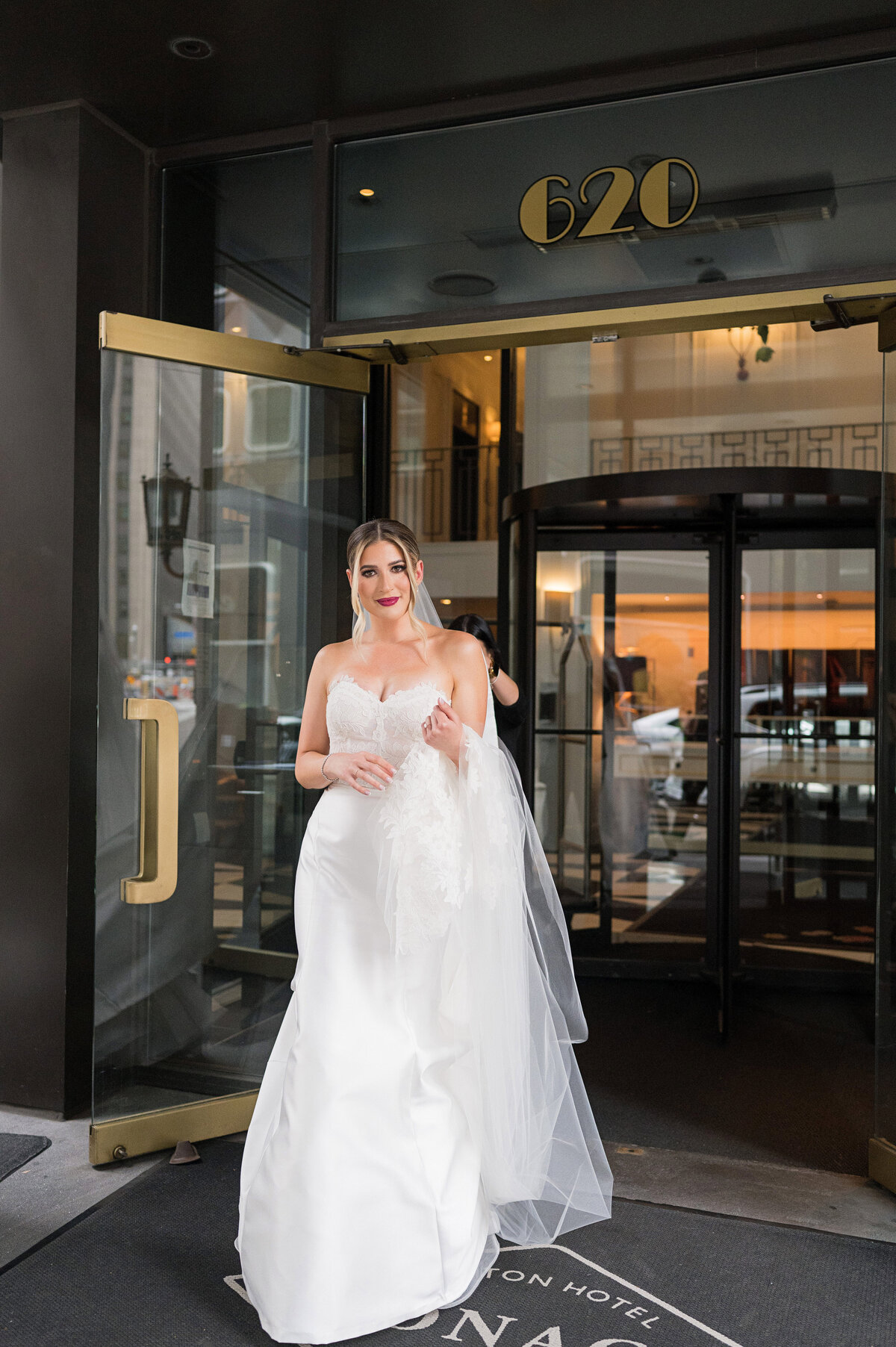 bride exiting hotel monaco kimpton pittsburgh