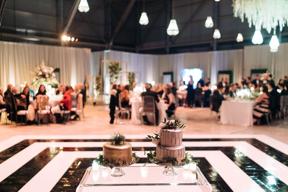 Airplane Hangar-Bermuda-Wedding-Dasfete-33