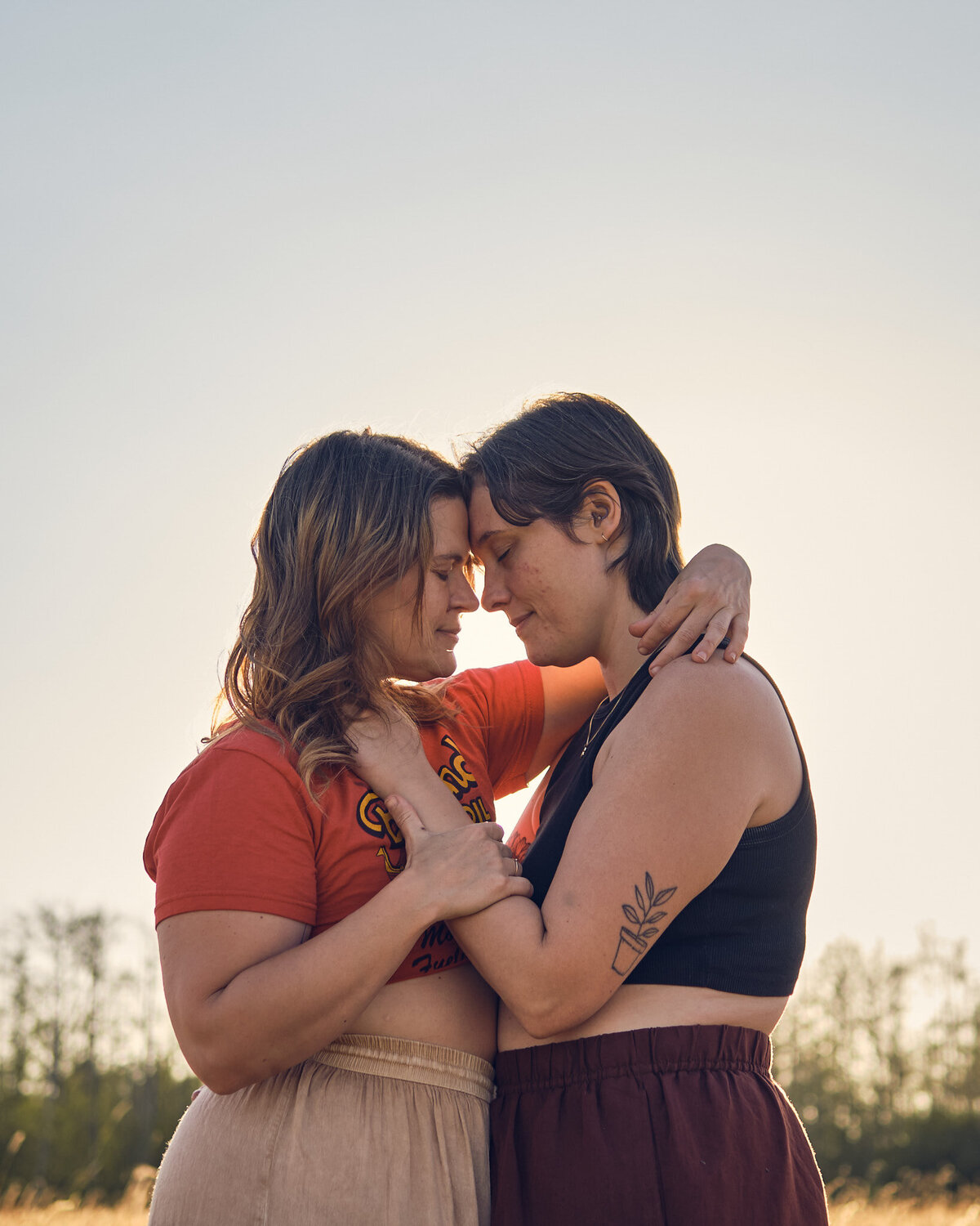 Lesbian_Gay_Washington_Sunset_Couples_Photos-11
