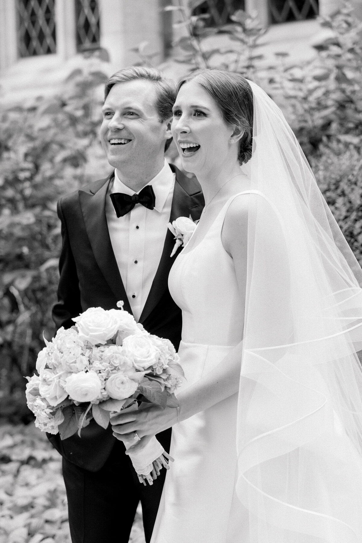 Lexi Benjamin Photography_Reynolds Chicago History Museum Wedding_07.06.24-105
