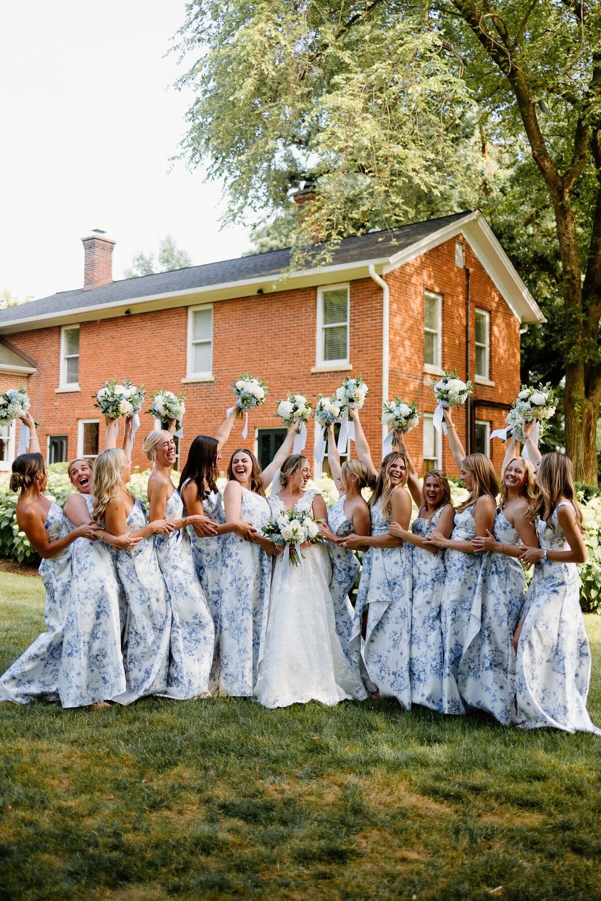 Nichole-Babiez-Photography-Dunham-woods-Geneva-Illinois-Wedding-luxury-editorial-timeless-modern-candid-bride-inspiration-chicago-photographer--66