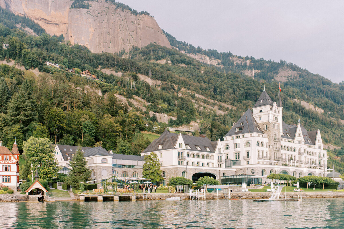 Maïlys Fortune Photography Husband Wife Wedding Weddings Photography France Switzerland Italy Timeless Dreamy Imagery Bilingual French English Destination Weddings Destination Wedding Provence French Riviera Paris Lake Como Tuscany113