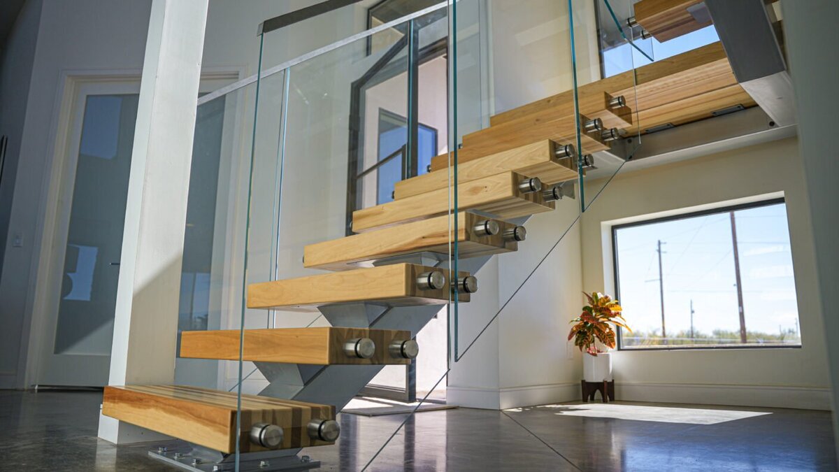 Modern Glass & Aluminum Railings in Boca Raton, South Florida