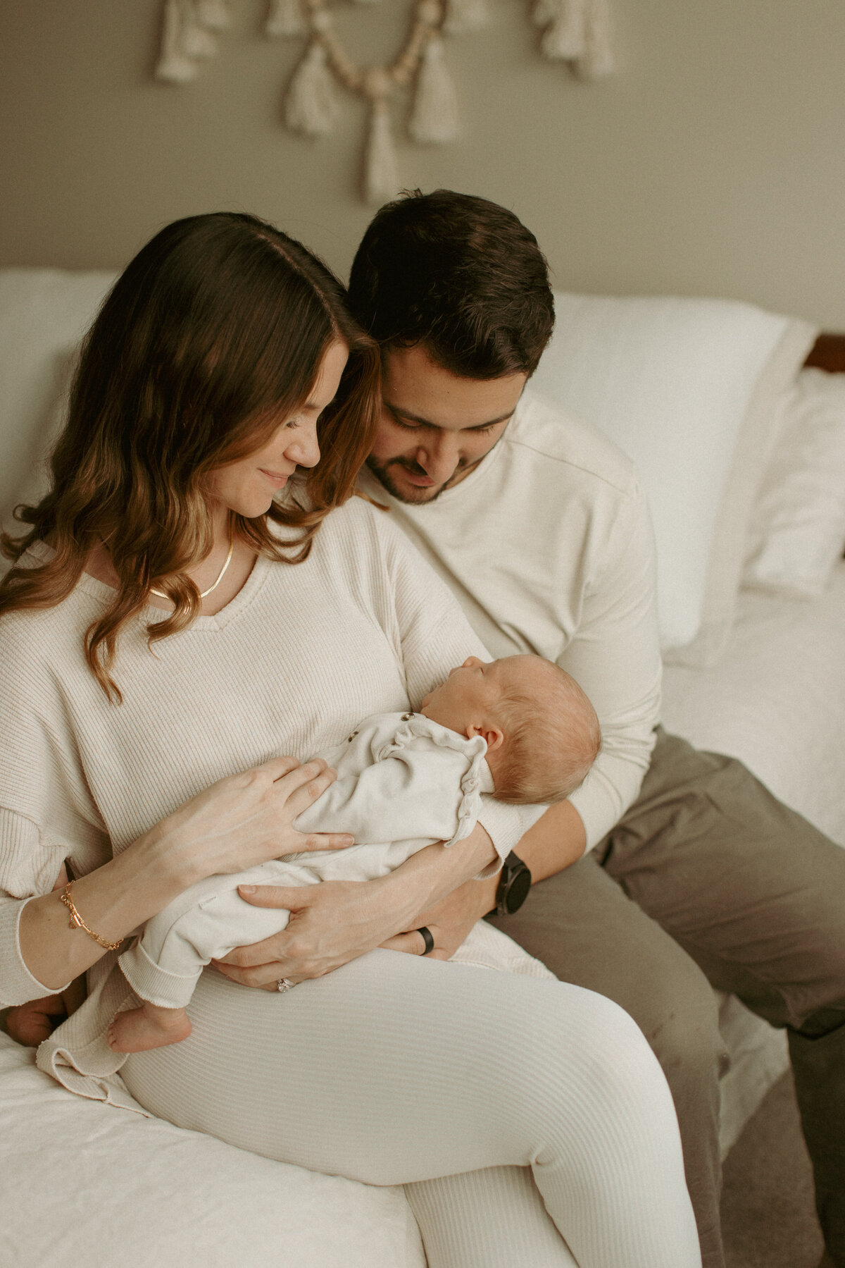 AhnaMariaPhotography_newborn_colorado_kristin&sal-39