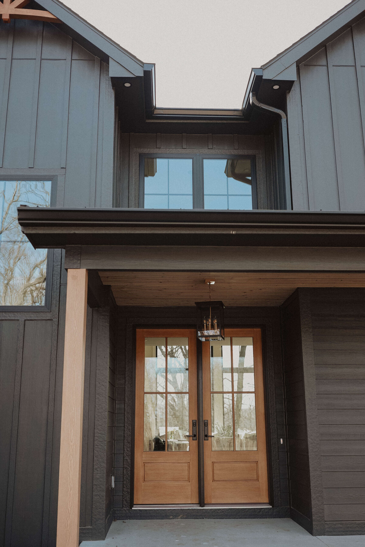 9632-Exterior-Polk-City-Central-Iowa-Custom-Home-JRL-Builders-3F1A8322