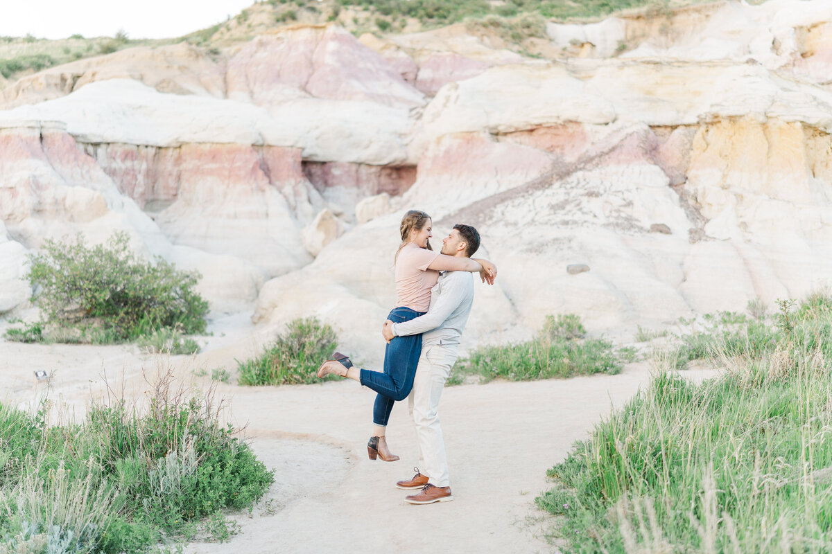 Paint Mines Interpretive Park El Paso Colorado Engagement Session Light and Airy Romantic Pictures Elena Spraguer Photography 0079