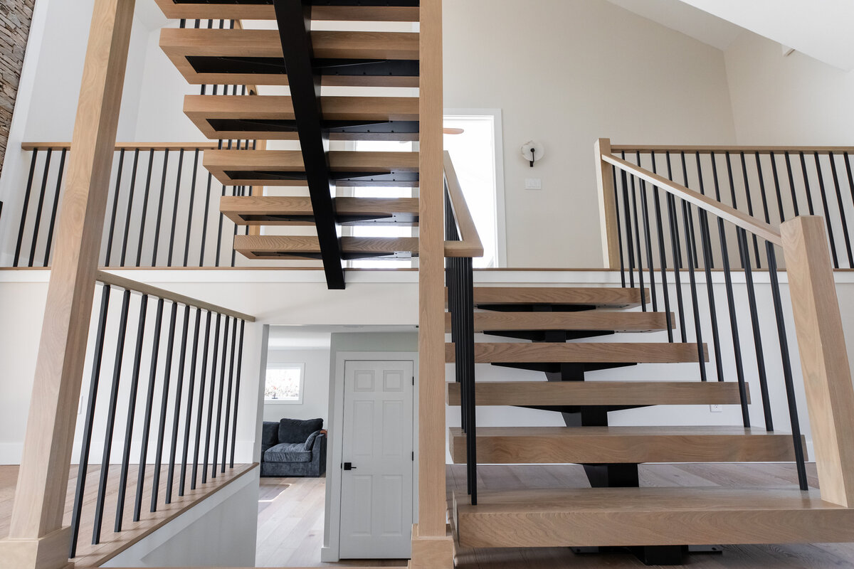 7118 Holly remodel-23