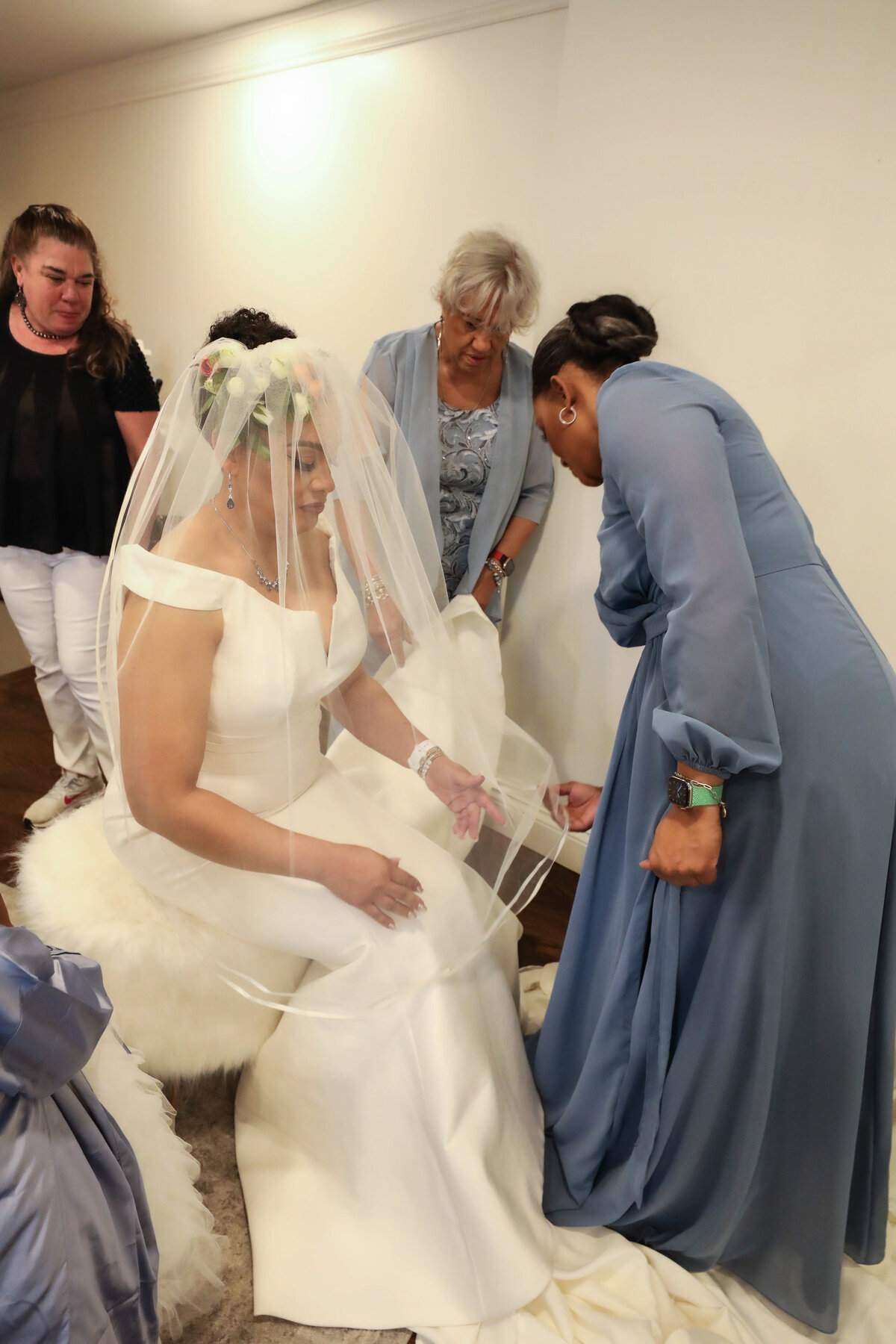 Bride_and_Maid_honor