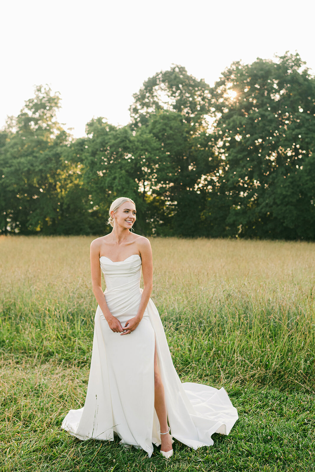 Morelock_Sanders_Wedding_BrideandGroom_TaraHodgesPhotography028