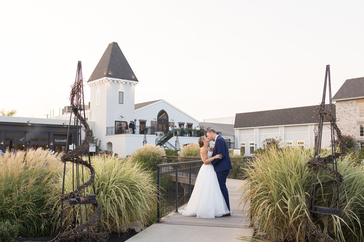 SouthJerseyWeddingPhotographer_RenaultWInery_55