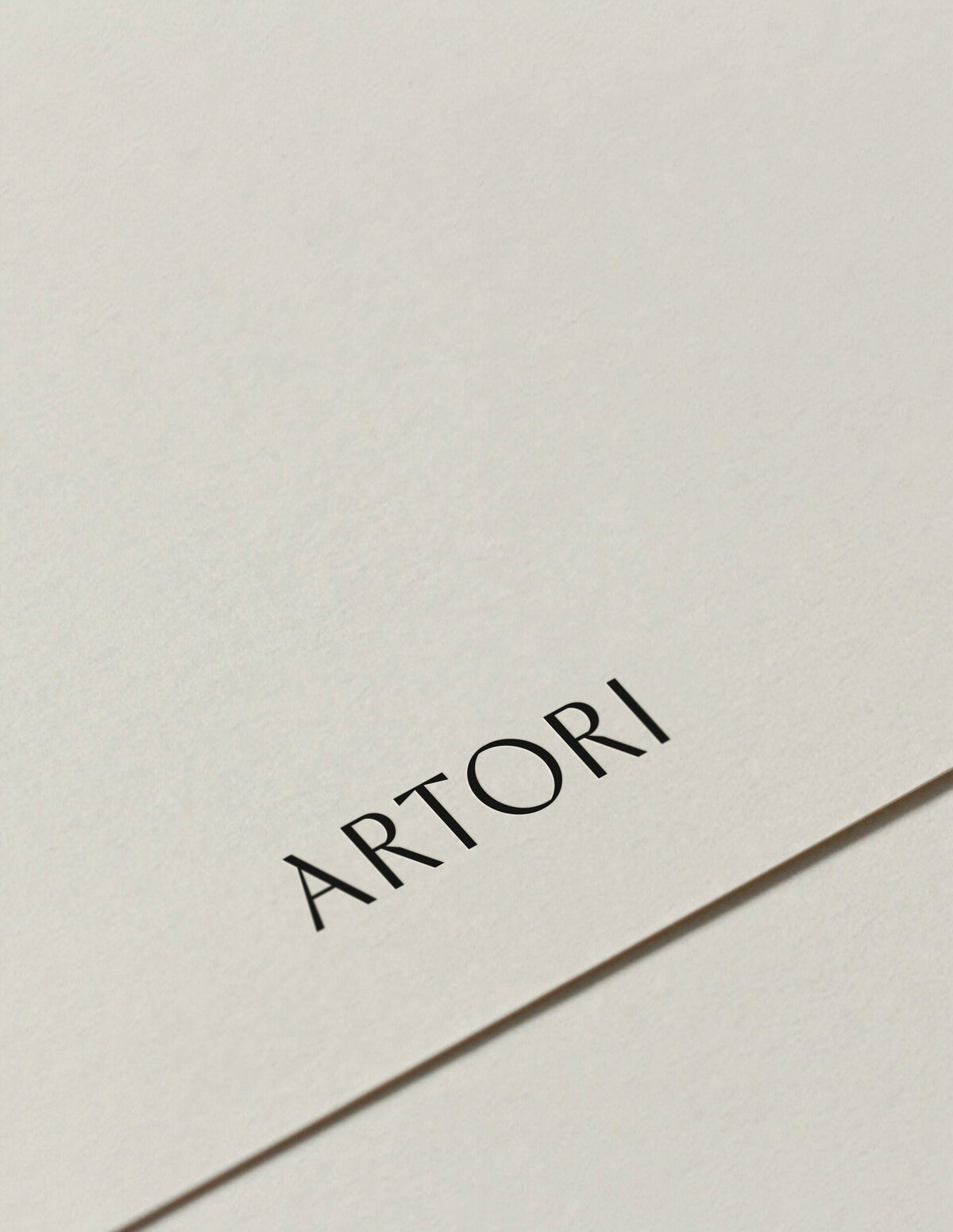 Artori-Mockup