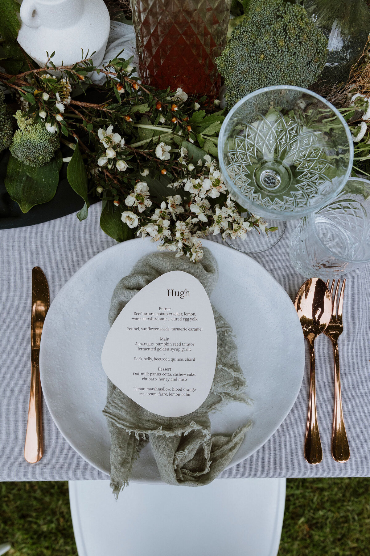 Green-earthy-wedding-reception-menus