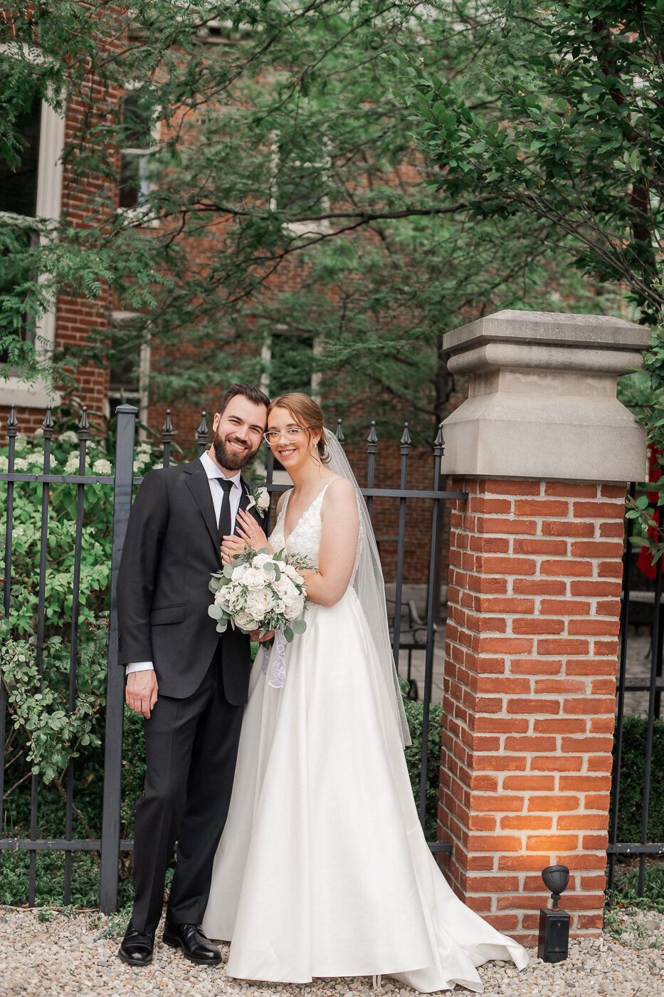 catholic-wedding-summer-indianapolis-indiana-st-johns-indy-catholic-church-18