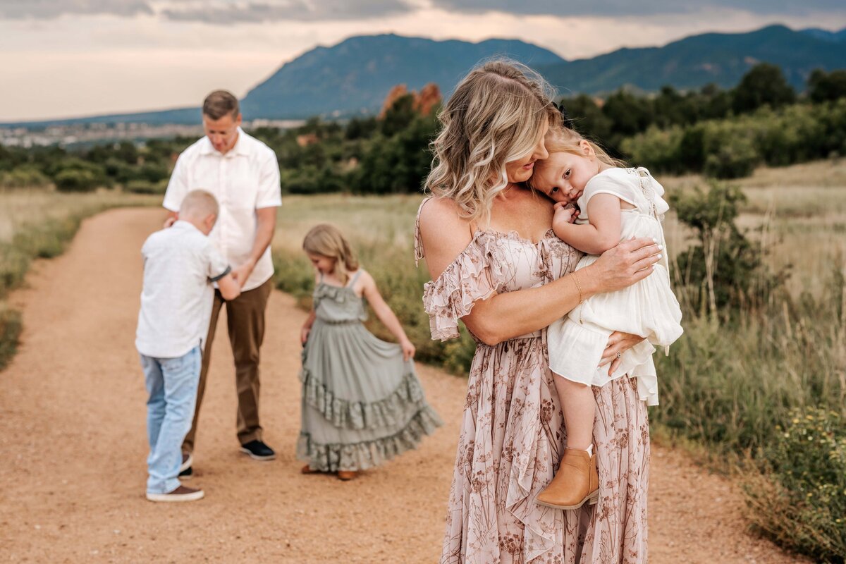 family-photographer-colorado-springs-15