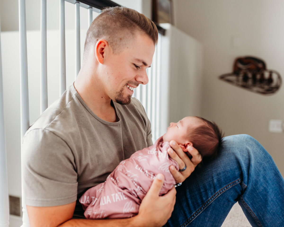 denver-lifestyle-newborn-photography-13