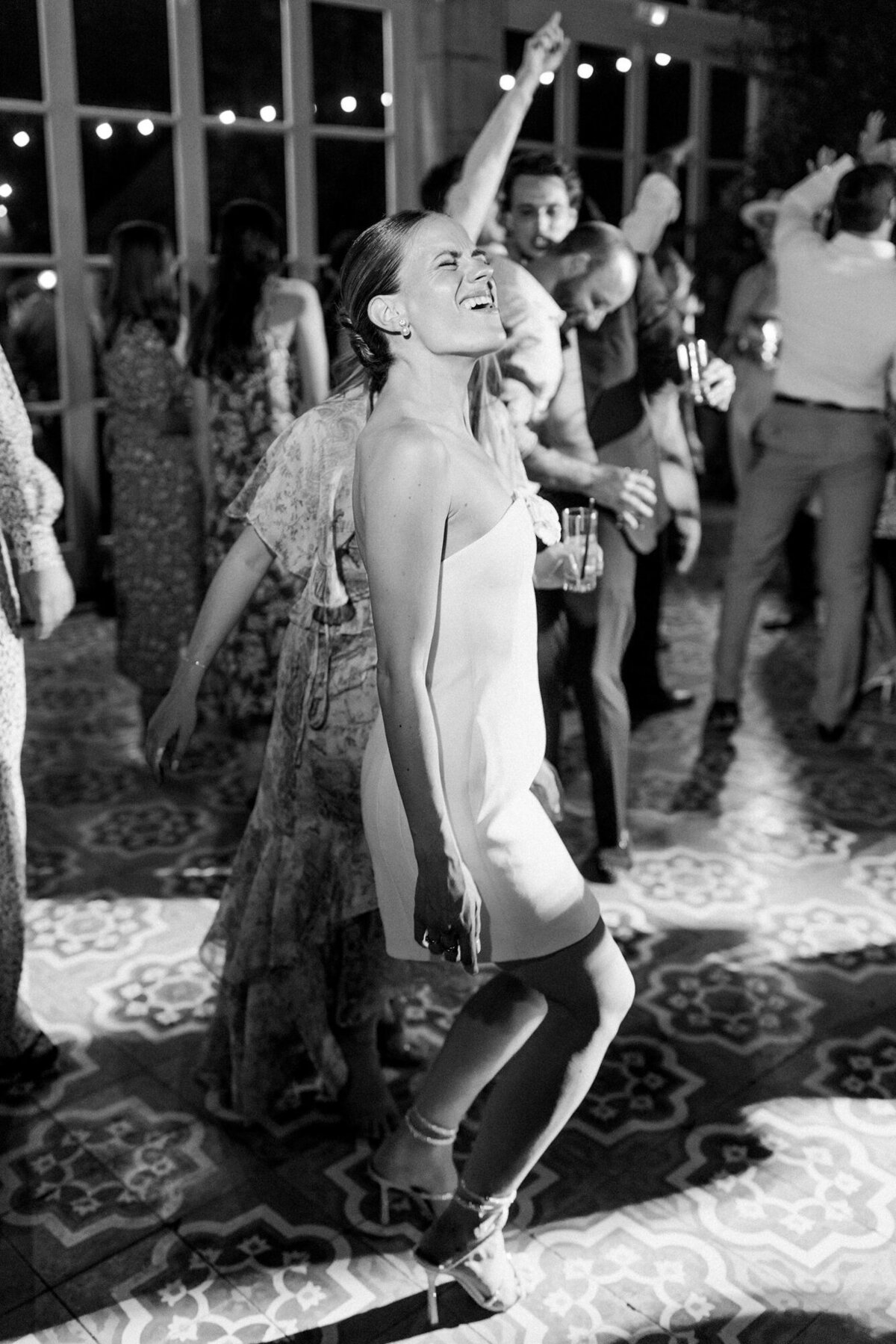 Maïlys Fortune Photography Husband Wife Wedding Weddings Photography France Switzerland Italy Timeless Dreamy Imagery Bilingual French English Destination Weddings Destination Wedding Provence French Riviera Paris Lake Como Tuscany140