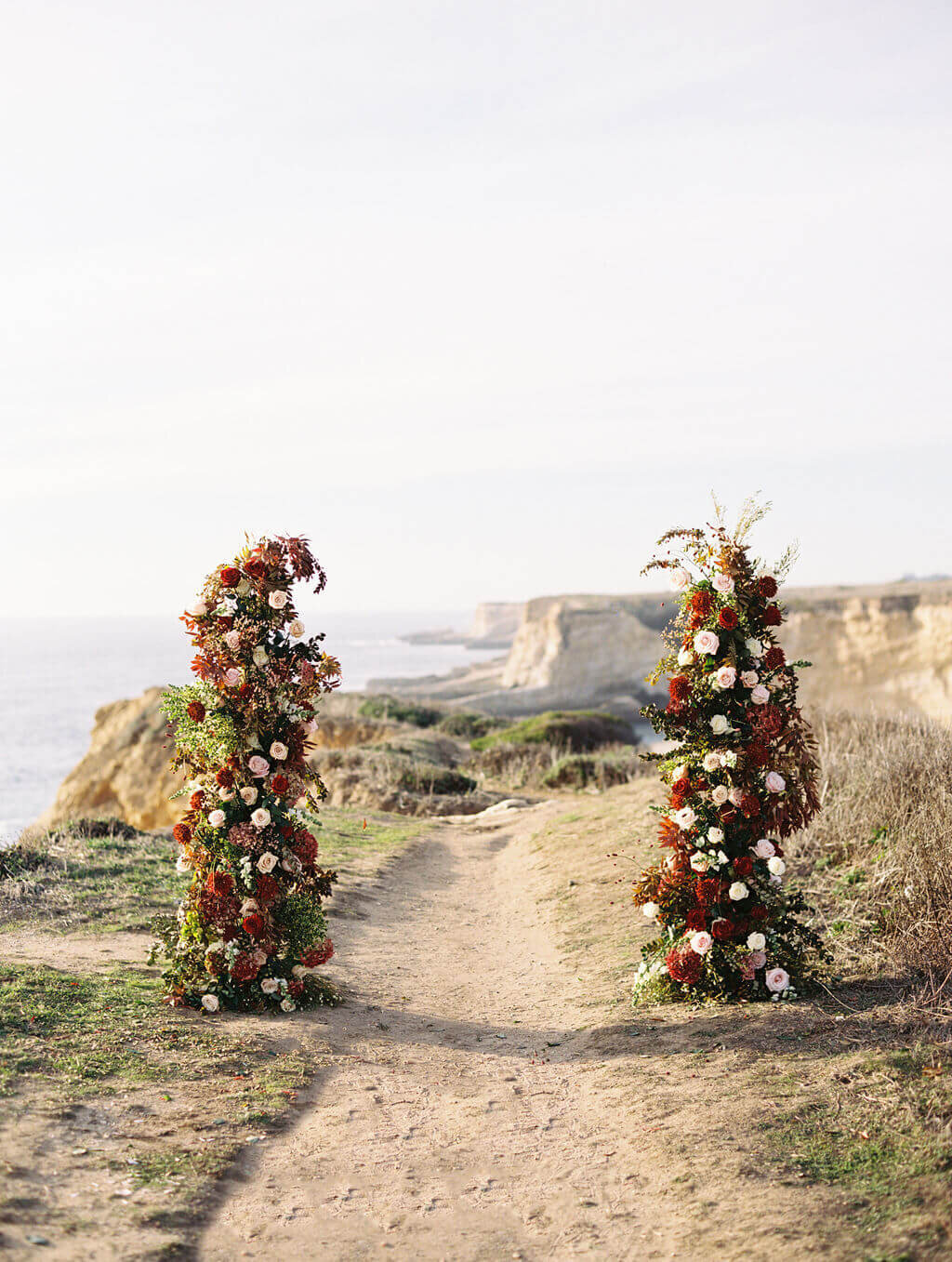 Santa Cruz Wedding - Autumn Marcelle Design x Ditto Dianto - Featured by Magnolia Rouge (16)