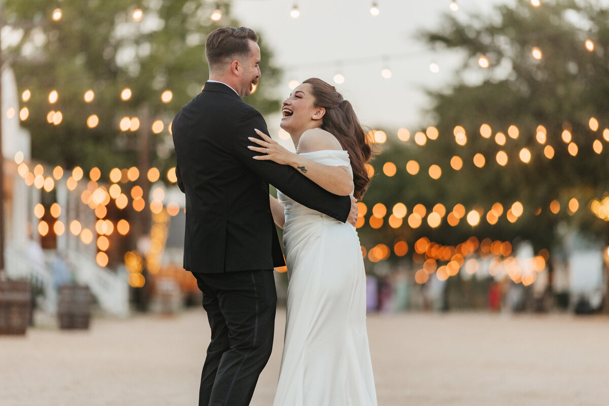 bride-and-groom-dance-at-starhill-ranch