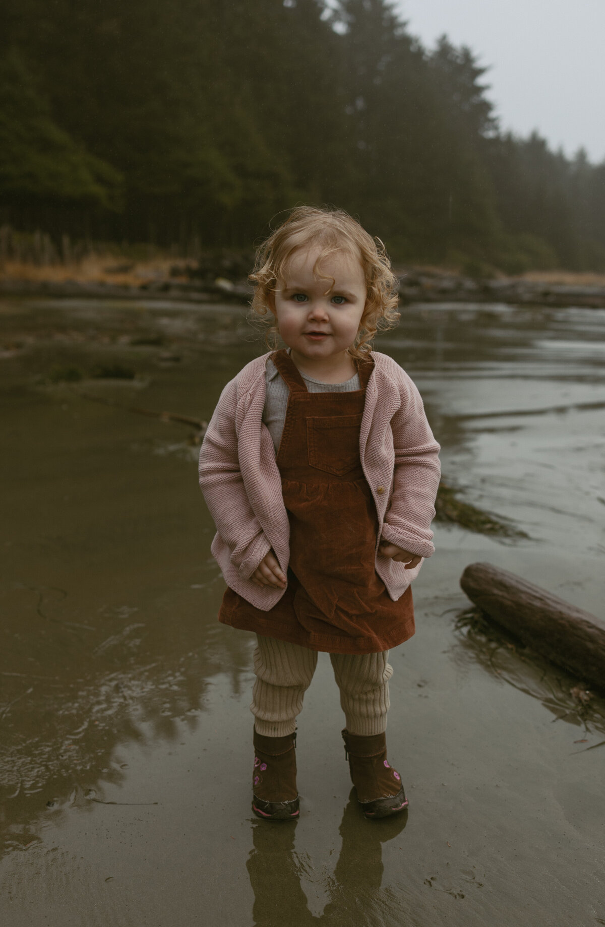 K Fam Chesterman Beach Tofino BC-6328