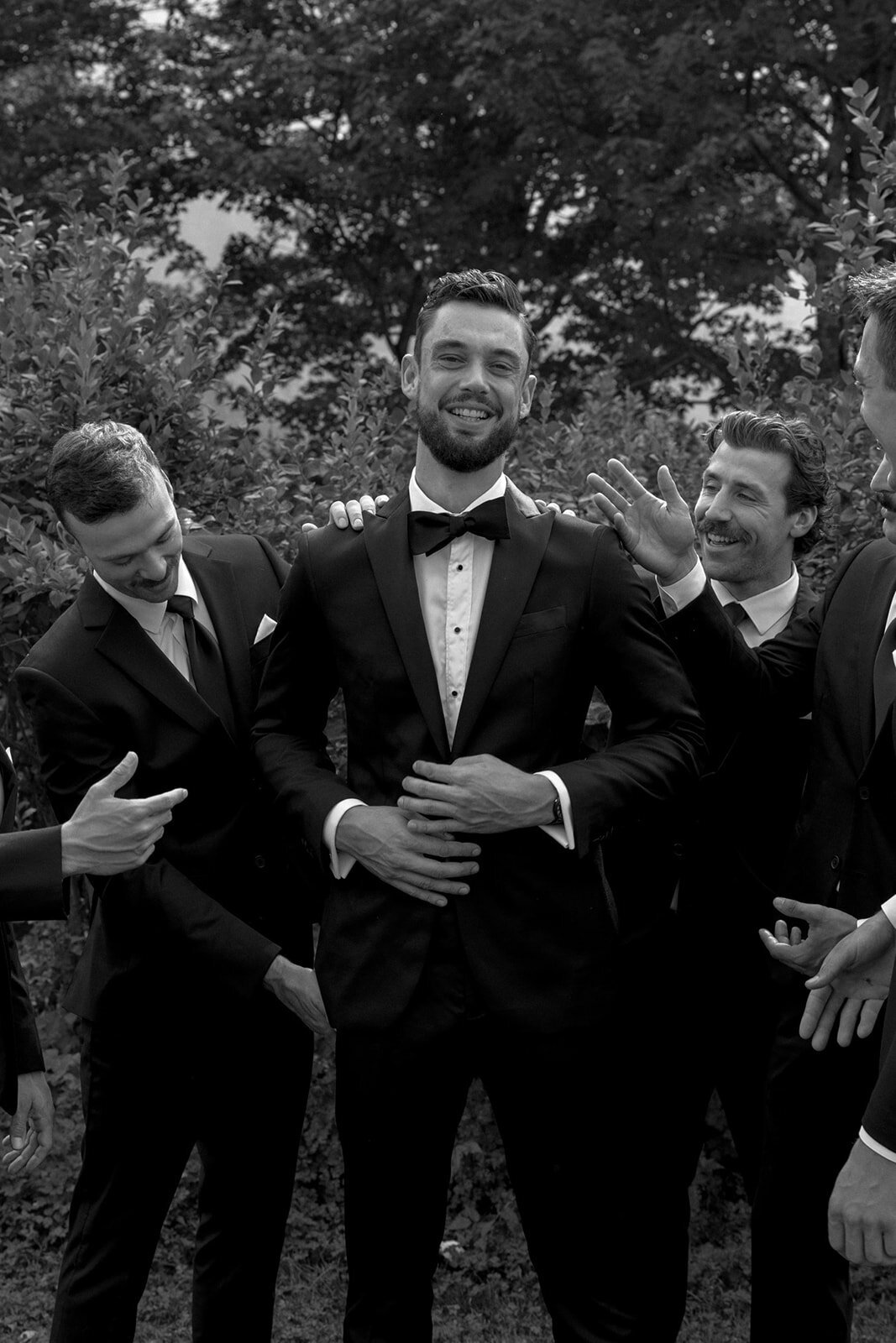white-farm-wedding-6
