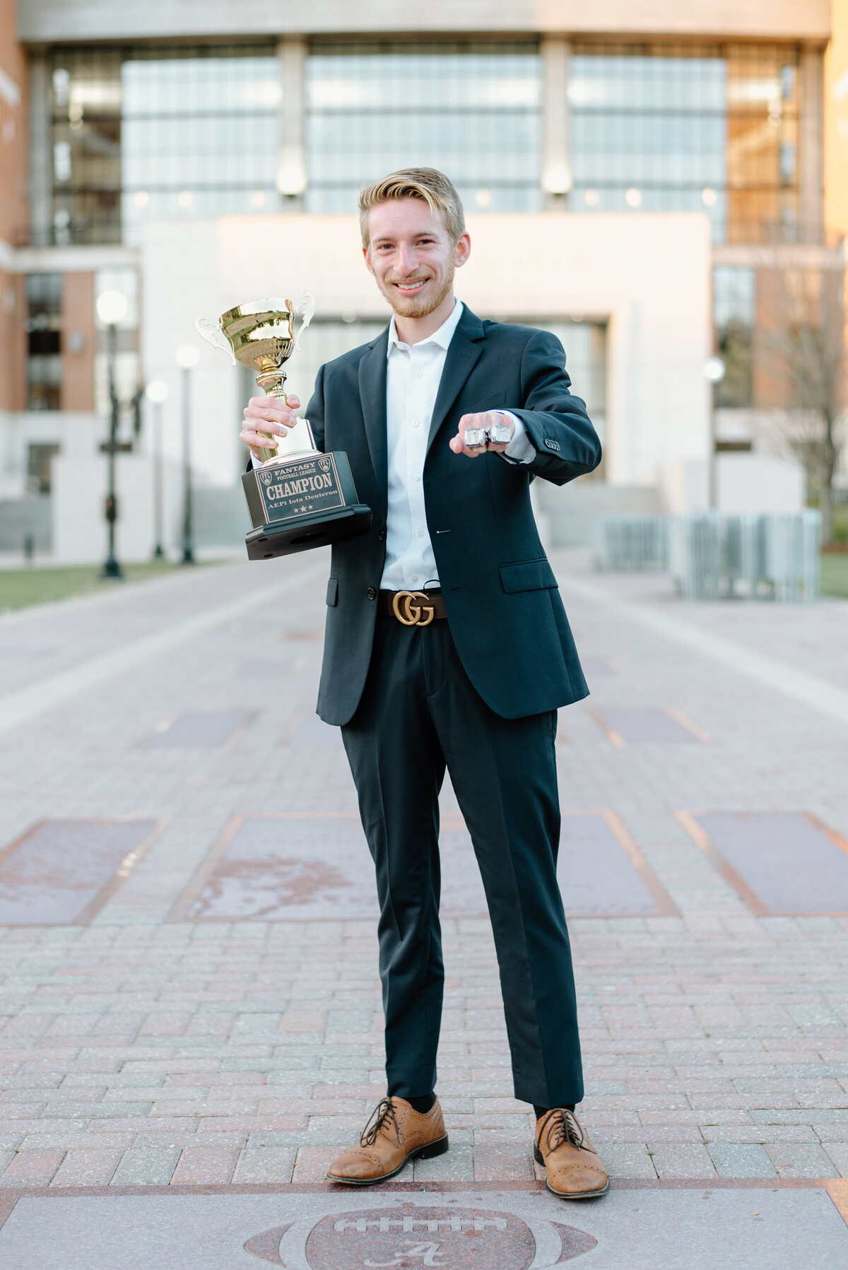 University of Alabama graduation portrait session