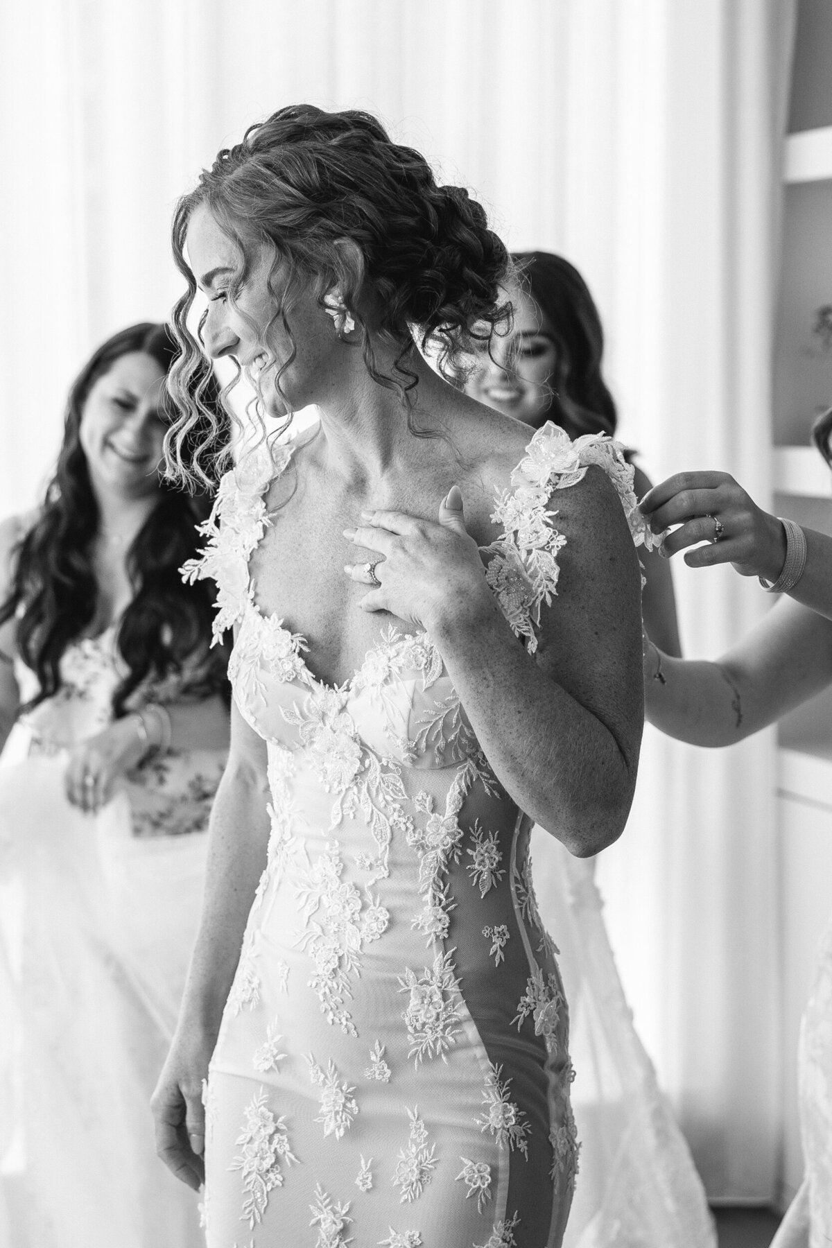 revel-motor-row-chicago-wedding-8