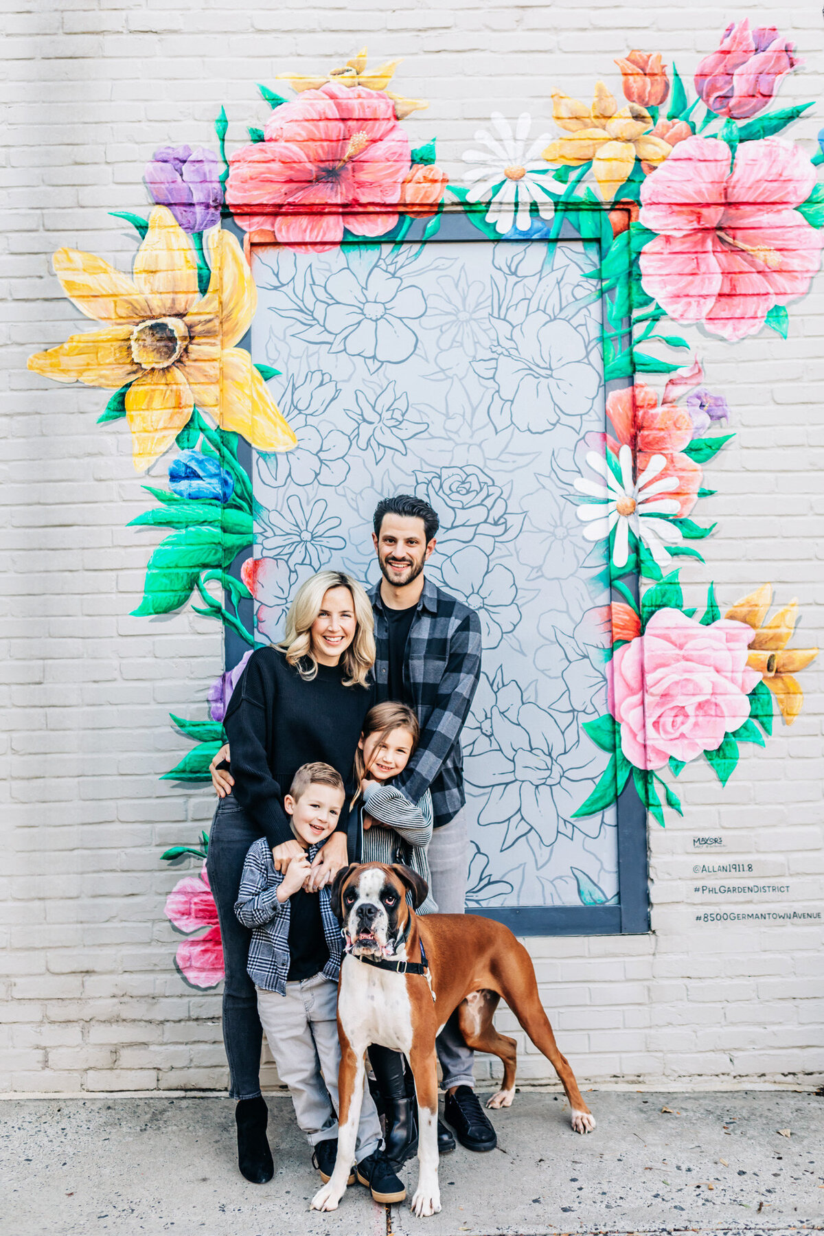 family-photo-dog-mural